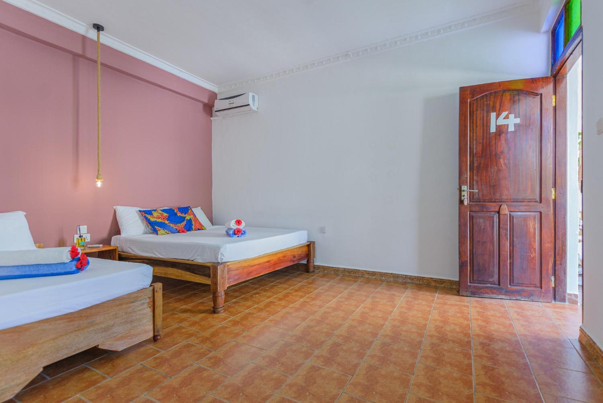Marea Boutique Hotel 江比阿 外观 照片